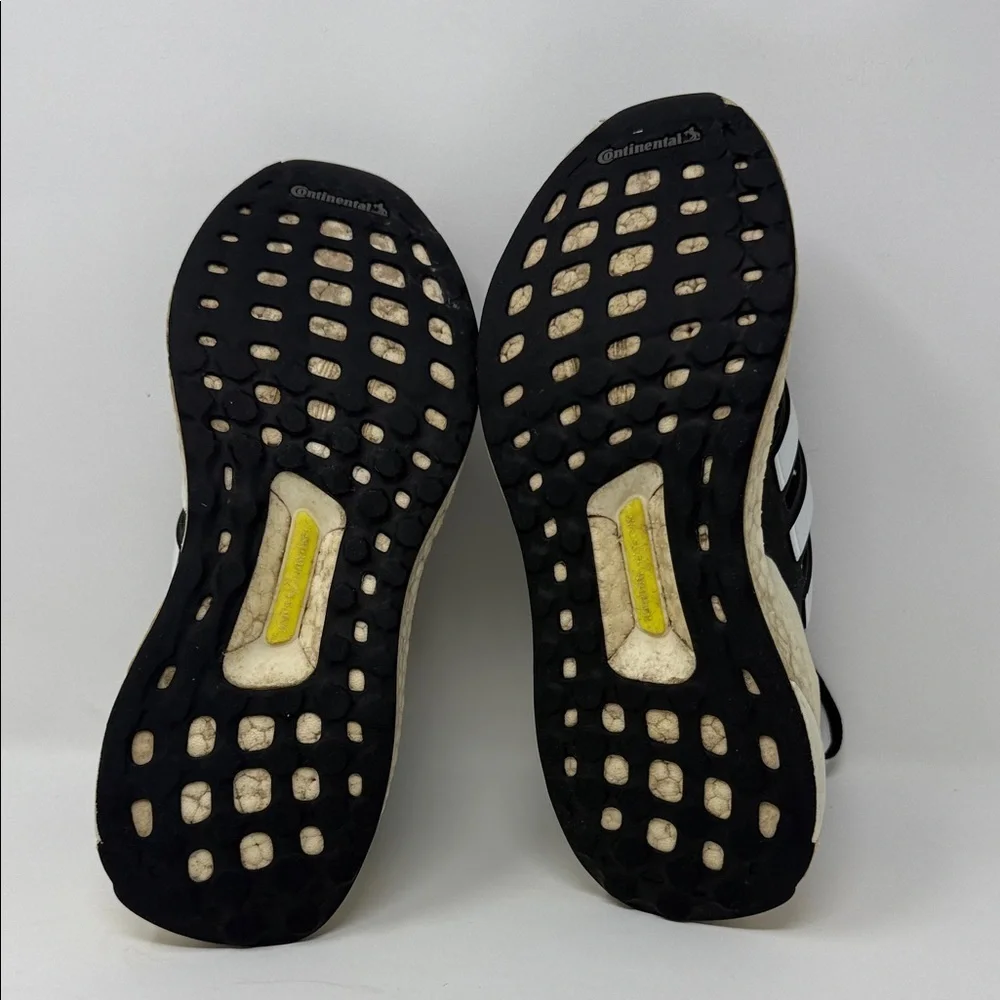 Adidas Ultra Boost Kids Black and White Sneakers size 3.5 Shoes